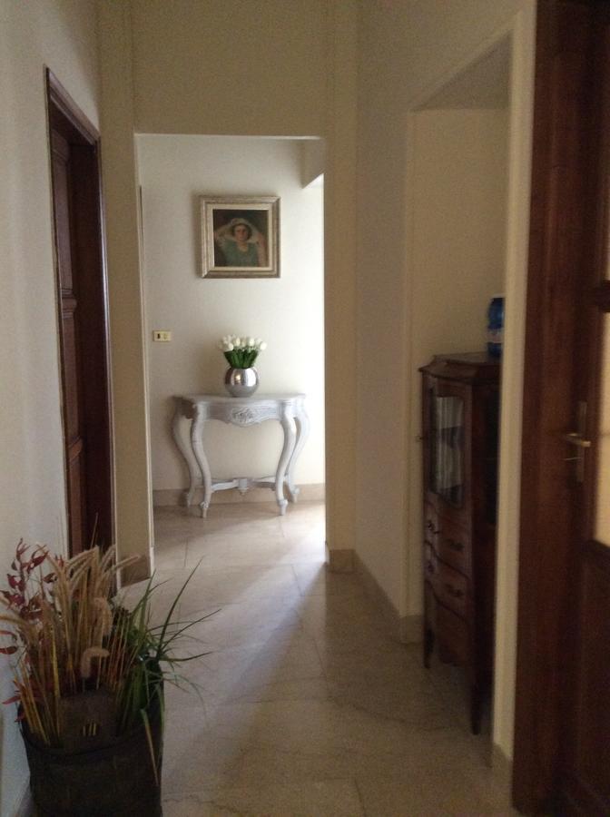 B&B Chiara Biella Bagian luar foto