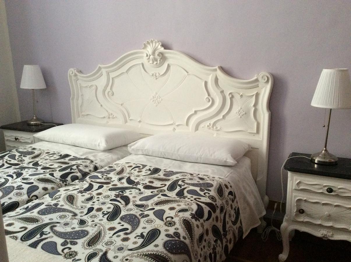 B&B Chiara Biella Bagian luar foto